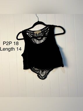 Wayan Black Crochet Lace Boho Crop Top One Size Festival Beach Cover Up